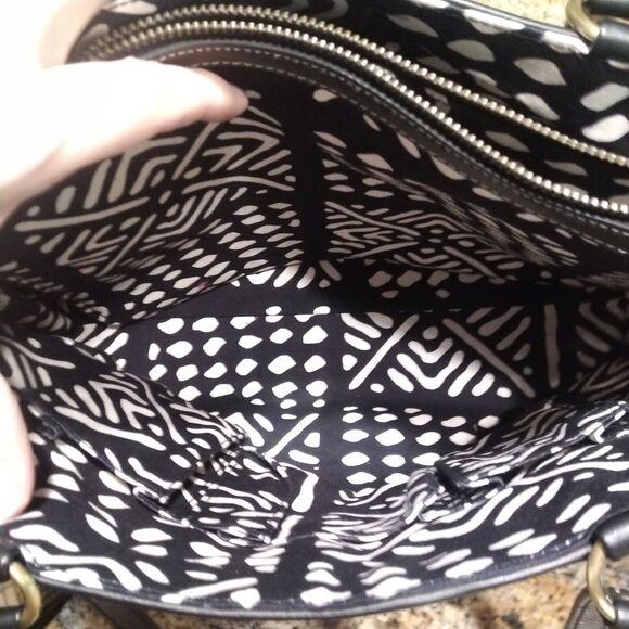 Isabella Fiori Beaded Sequined Canvas Leather Black Red Handbag Tote Bag - Picture 10 of 16